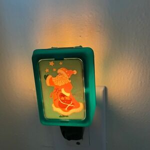 Vtg RARE Christmas Plug in Night Light Green Plastic Santa Claus Saint Nick